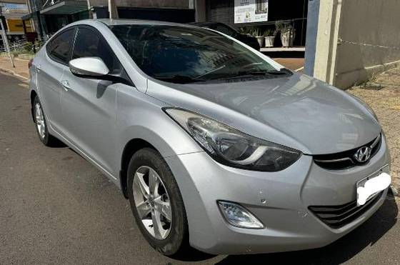 HYUNDAI ELANTRA 2.0 GLS 16V FLEX 4P AUTOMÁTICO